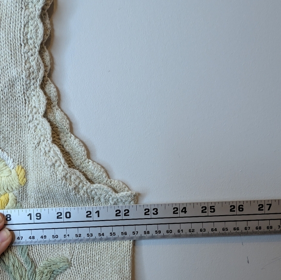Vintage Francisca L (16-18) Button Up Cream Knit Floral Embroidered Vest - Picture 10 of 10